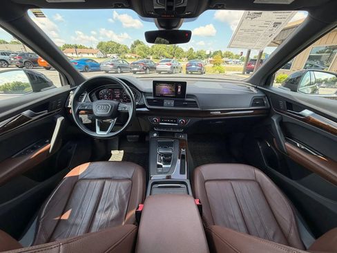 Used 2020 Audi Q5 2.0T Premium Plus w/ Premium Plus Package AWD/4WD image 15