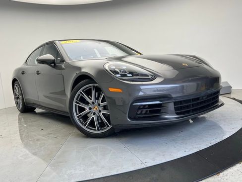 Certified 2018 Porsche Panamera 4S image 23