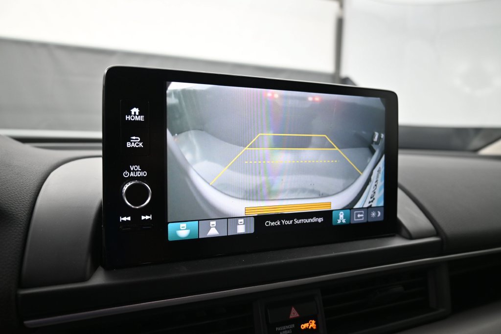 Used 2025 Honda Pilot EX-L image 42