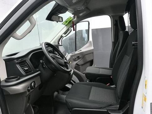 Used 2025 Ford Transit 250 Low Roof w/ Exterior Upgrade Package RWD image 22