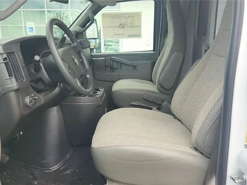 New 2025 Chevrolet Express 3500 w/ Power Convenience Package RWD image 22