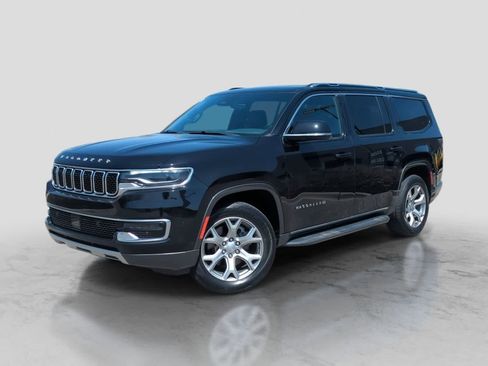 Used 2022 Jeep Wagoneer Series II AWD/4WD image 1