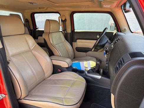 Used 2009 HUMMER H3T Luxury AWD/4WD image 13