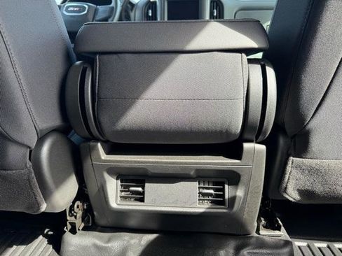Used 2025 GMC Sierra 1500 Pro w/ Pro Value Package image 33