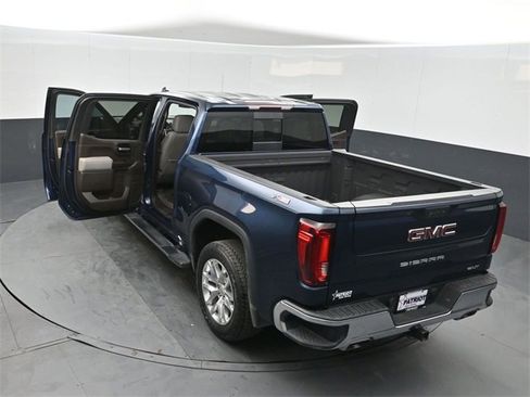 Used 2022 GMC Sierra 1500 SLT w/ SLT Premium Package image 50