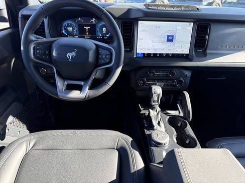 New 2025 Ford Bronco Badlands w/ Sasquatch Package image 22