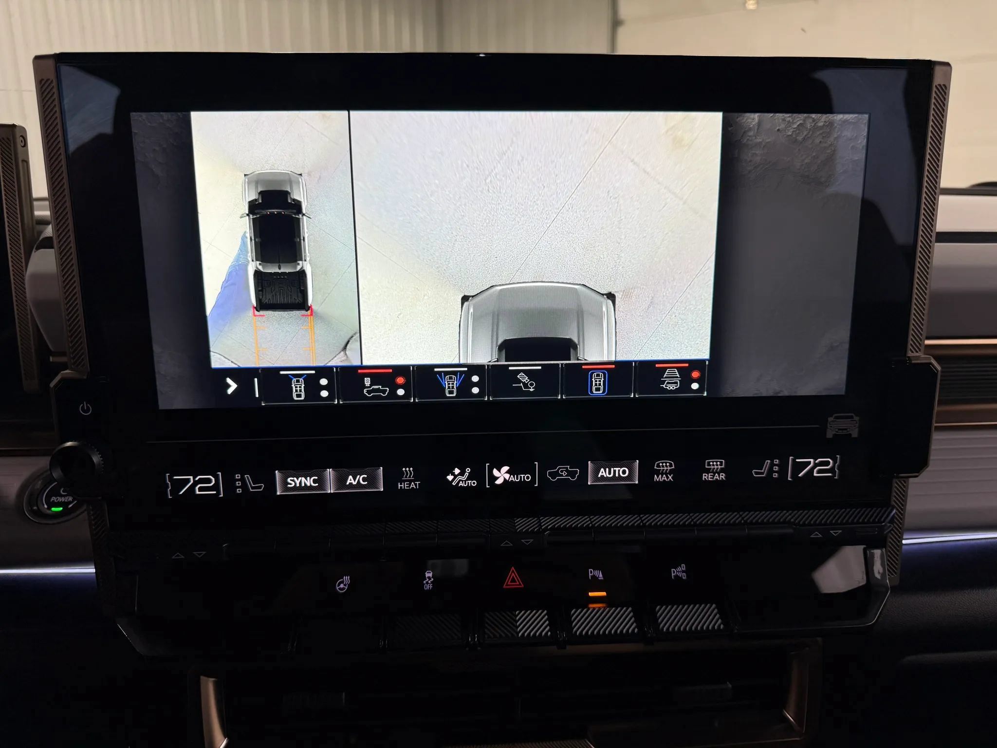 Used 2025 GMC Hummer EV 3X AWD/4WD image 24