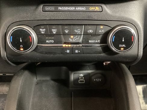 Used 2025 Ford Escape Active AWD/4WD image 26
