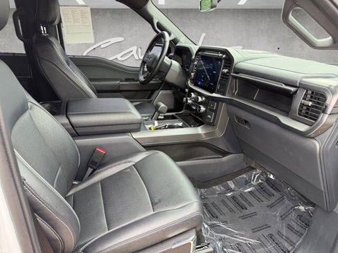 Certified 2024 Ford F150 Lariat AWD/4WD image 23