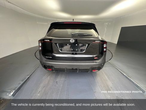 Used 2026 Nissan Kicks SR FWD image 4