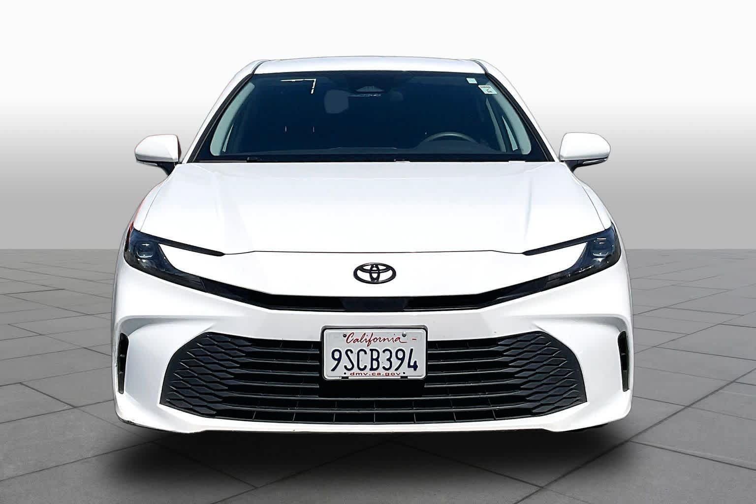 Used 2025 Toyota Camry LE FWD image 3