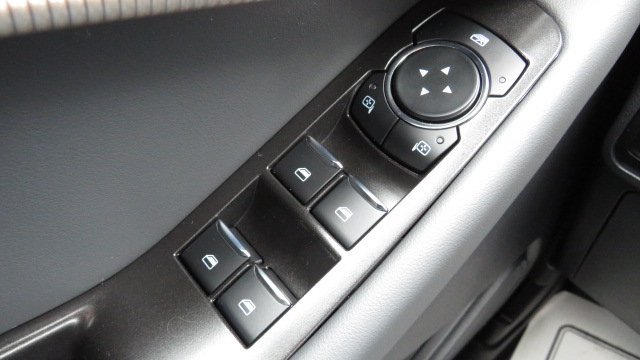 Used 2026 Ford Explorer Active AWD/4WD image 26