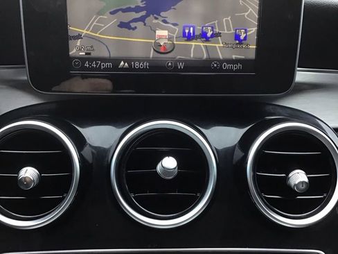 Used 2016 Mercedes-Benz C 300 4MATIC Sedan image 11
