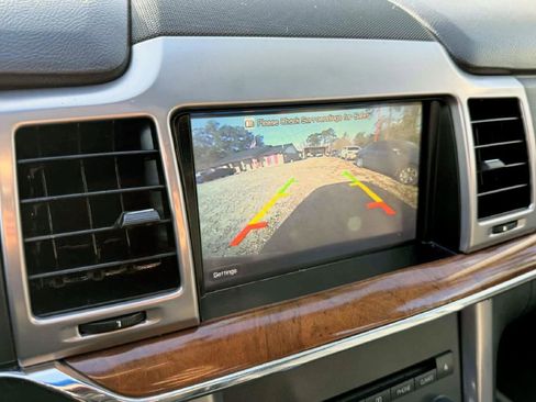 Used 2012 Lincoln MKZ image 20