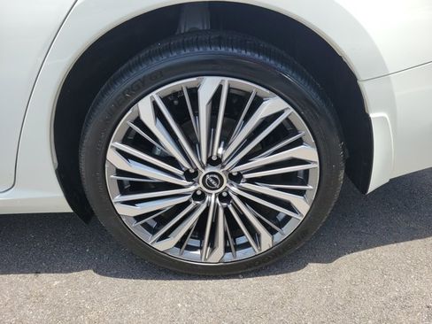 Used 2025 Nissan Altima 2.5 SL AWD/4WD image 27