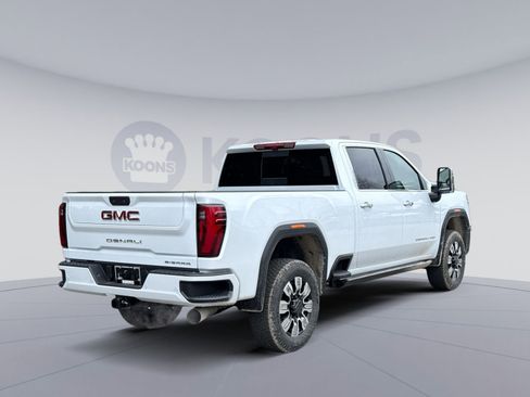New 2026 GMC Sierra 2500 Denali w/ Denali Reserve Package image 7