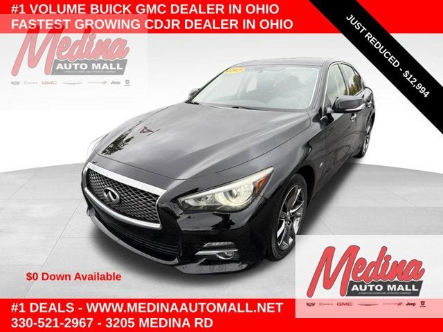 Used 2017 INFINITI Q50 Signature Edition w/ All Weather Package (L93) AWD/4WD image 1