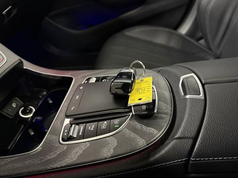 Used 2021 Mercedes-Benz E 350 4MATIC Sedan image 16