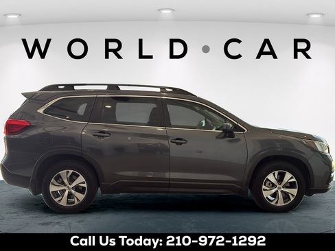 Used 2021 Subaru Ascent Premium w/ Convenience Package AWD/4WD image 3