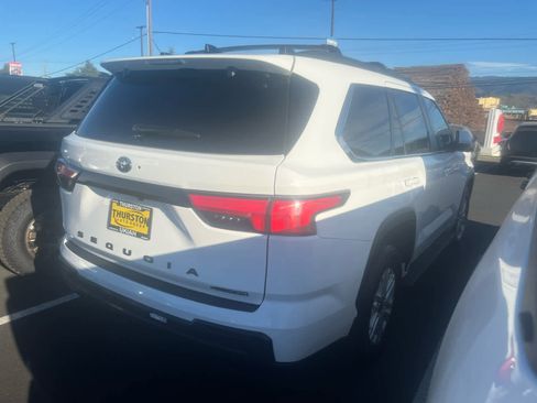 New 2026 Toyota Sequoia SR5 image 5