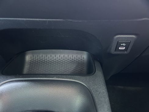 Used 2024 Toyota Corolla SE image 27