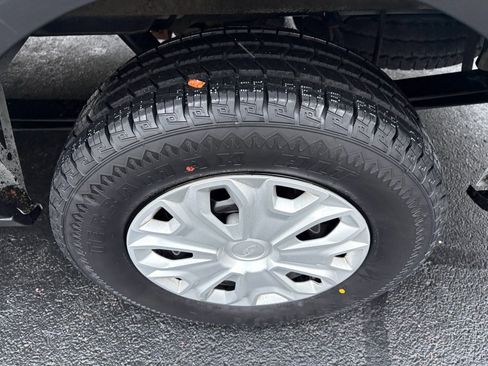 Used 2024 Ford Transit 350 XLT image 11