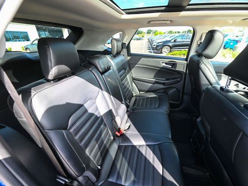 Used 2024 Ford Edge SEL w/ Convenience Package AWD/4WD image 30