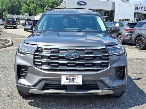 Certified 2025 Ford Explorer Active AWD/4WD image 35