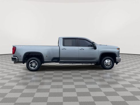 Used 2024 Chevrolet Silverado 3500 LT w/ All Star Edition AWD/4WD image 9