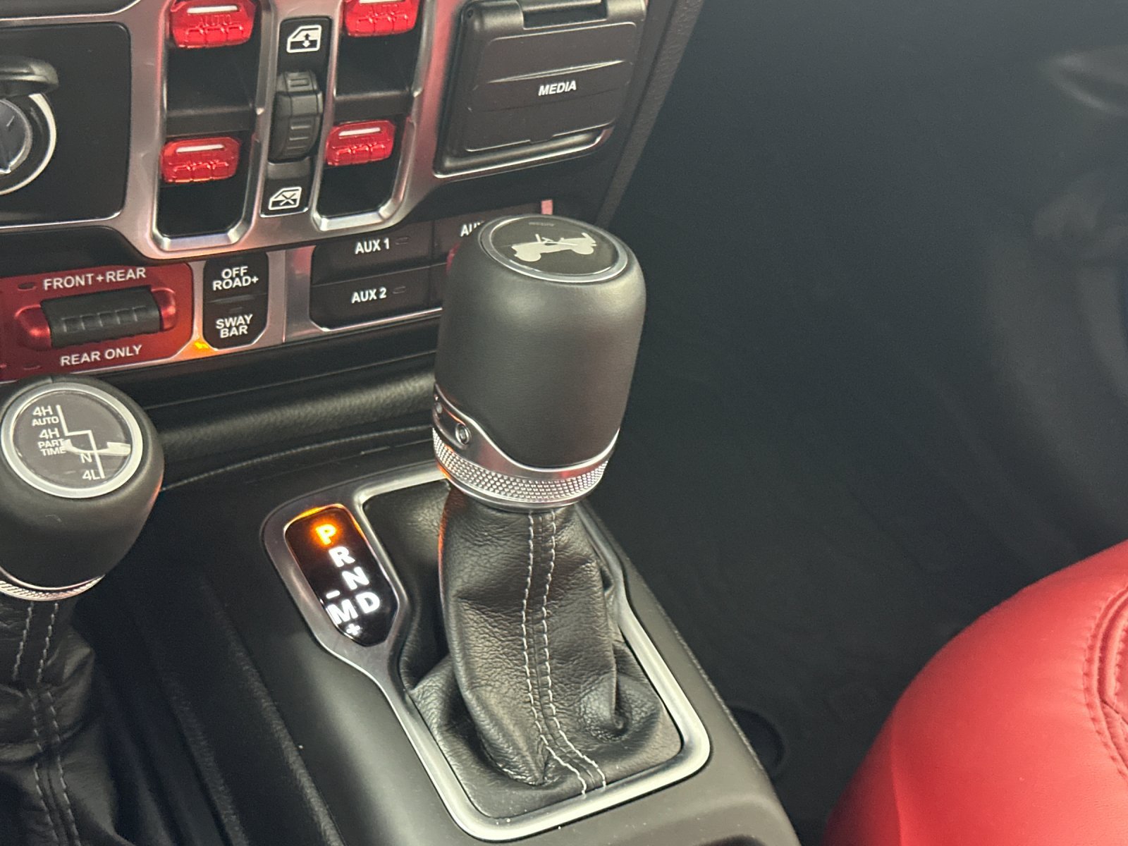 Used 2024 Jeep Wrangler Unlimited Rubicon 392 AWD/4WD image 19