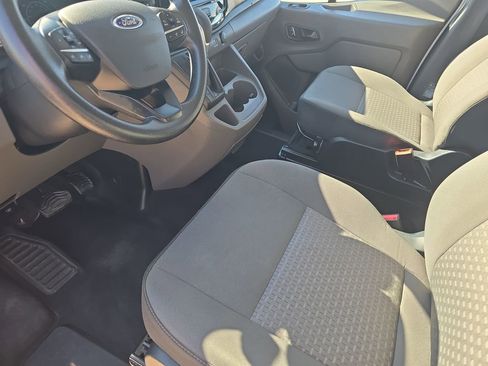 Used 2023 Ford Transit 350 XLT image 17