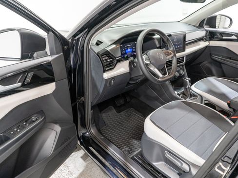Used 2025 Volkswagen Taos S FWD image 12