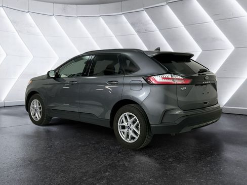 Used 2022 Ford Edge SE AWD/4WD image 6