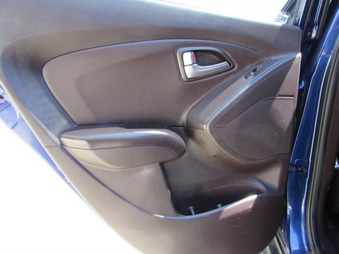 Used 2012 Hyundai Tucson GLS FWD image 22