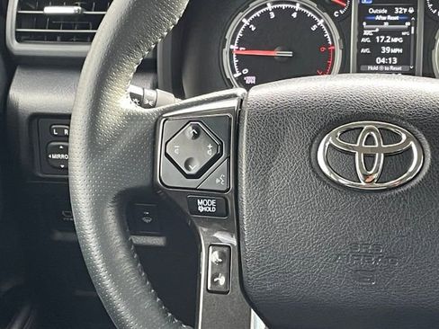 Used 2022 Toyota 4Runner TRD Off-Road Premium image 23