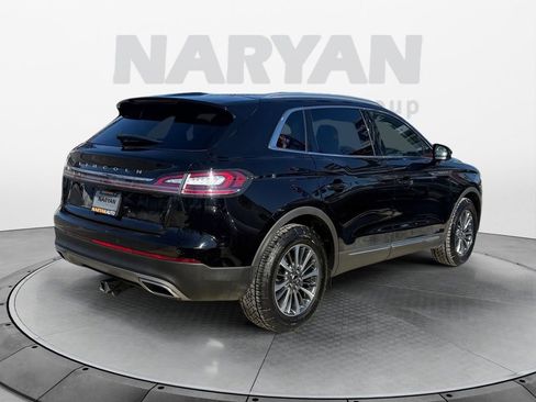 Used 2022 Lincoln Nautilus Standard w/ Premium Package image 7