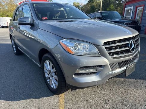 Used 2015 Mercedes-Benz ML 250 ML 250 BlueTEC 4MATIC Sport Ut image 4