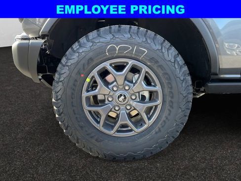 New 2025 Ford Bronco Badlands w/ Black Appearance Package AWD/4WD image 14