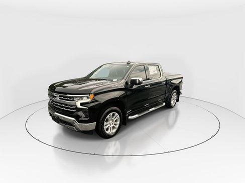 Used 2026 Chevrolet Silverado 1500 LTZ w/ LTZ Premium Package AWD/4WD image 4