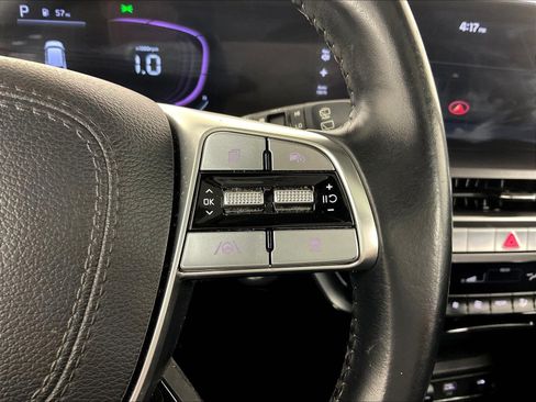 Used 2024 Kia Telluride S w/ S Sunroof Package FWD image 12