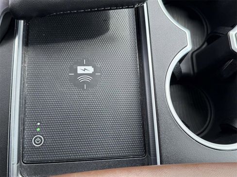 Certified 2023 Acura MDX FWD w/ Technology Package image 9