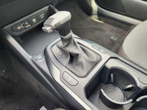 New 2026 Kia K4 LXS image 15