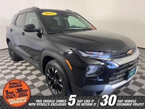 Certified 2022 Chevrolet TrailBlazer LT w/ Convenience Package FWD image 1