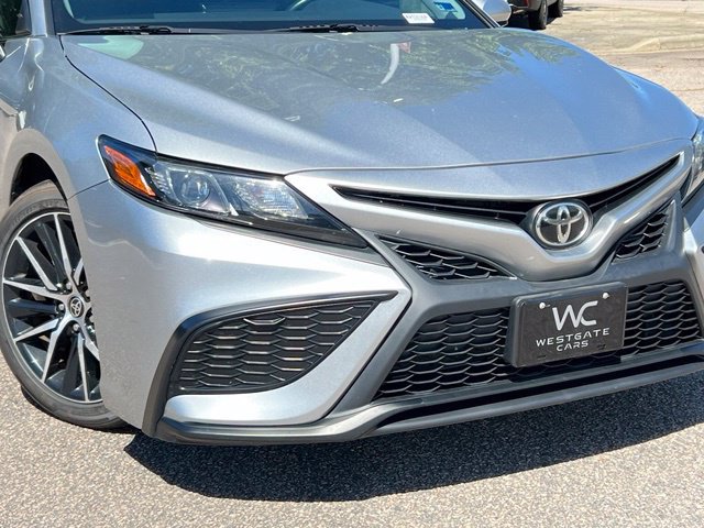 Used 2021 Toyota Camry SE FWD image 43
