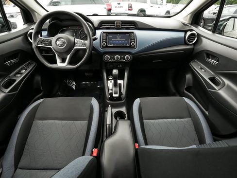 Used 2025 Nissan Versa SV w/ Trunk Package FWD image 37