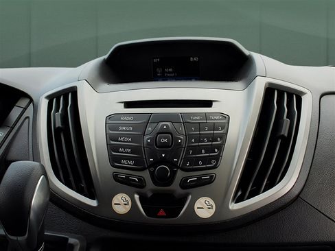 Used 2019 Ford Transit 150 XLT image 20