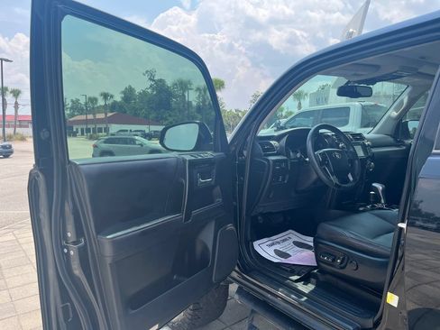 Used 2019 Toyota 4Runner TRD Pro AWD/4WD image 11