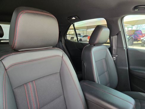 Certified 2024 Chevrolet Equinox RS image 30