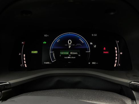 Used 2026 Toyota Camry LE FWD image 39
