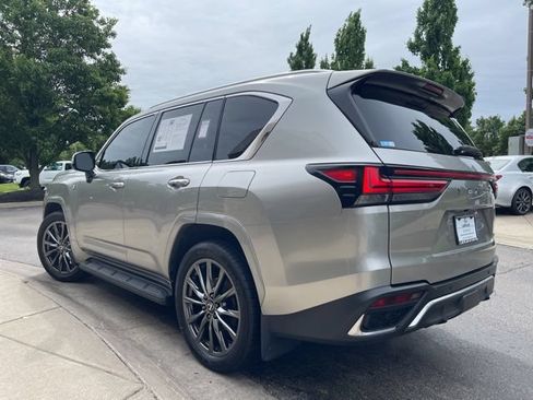 Used 2024 Lexus LX 600 F Sport AWD/4WD image 5